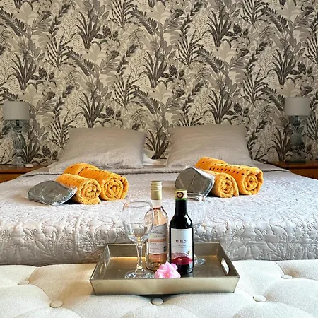 Riba D'aude Privatif Proximite Aeroport Et De La Cite Medievale 住宿加早餐酒店 卡尔卡松