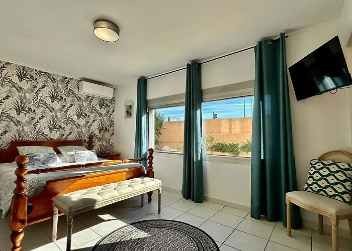 Riba D'aude Privatif Proximite Aeroport Et De La Cite Medievale Bed & Breakfast Carcassonne