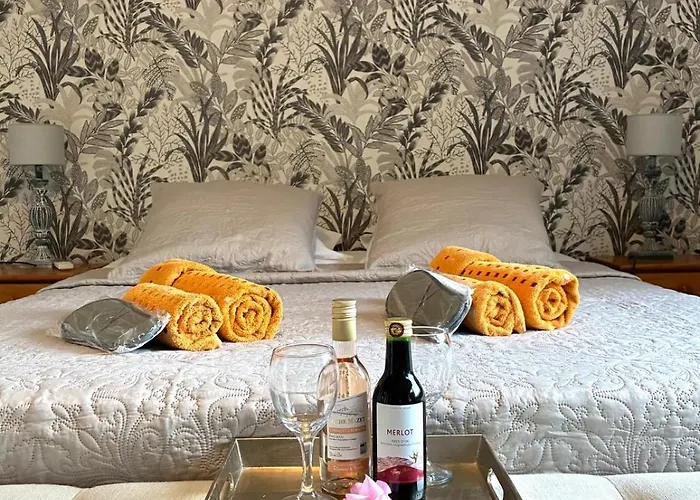 Riba D'aude Privatif Proximite Aeroport Et De La Cite Medievale לינה וארוחת בוקר קרקסון